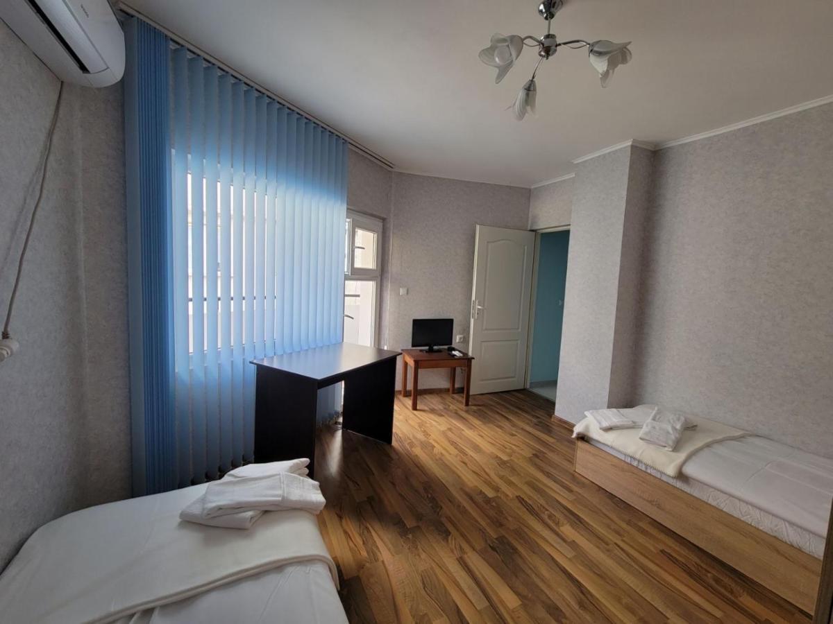 Prista Apartment Ruse Ngoại thất bức ảnh