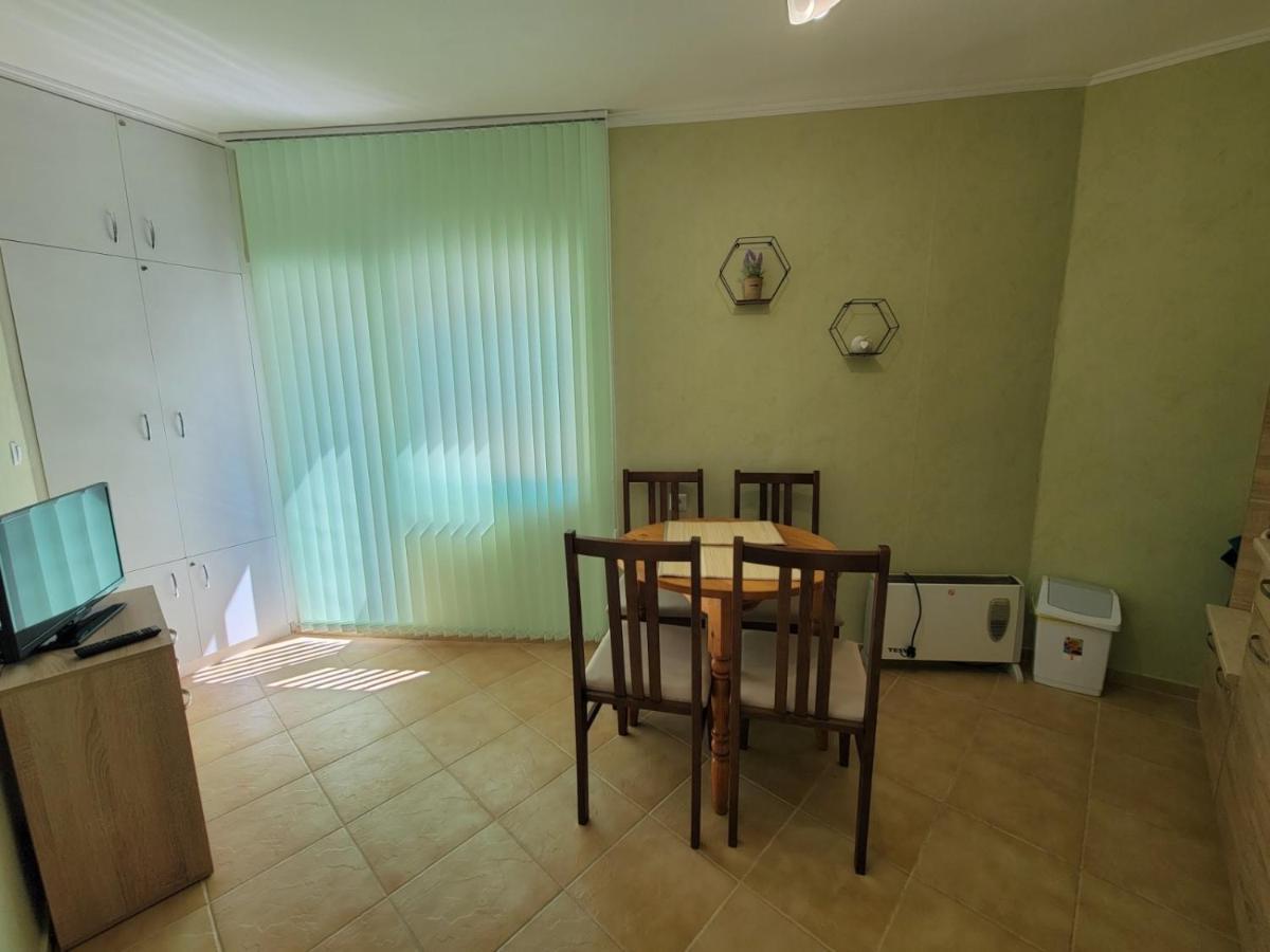 Prista Apartment Ruse Ngoại thất bức ảnh